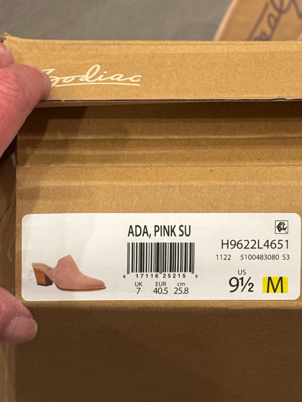 Sleek Slip-On Suede Mules in Dusty Rose suede by zodiac - Picture 7 of 10